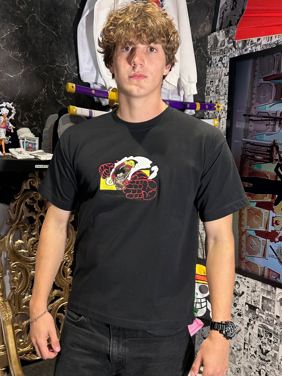 One Piece Embroidered T-Shirt – Luffy Gear Fourth