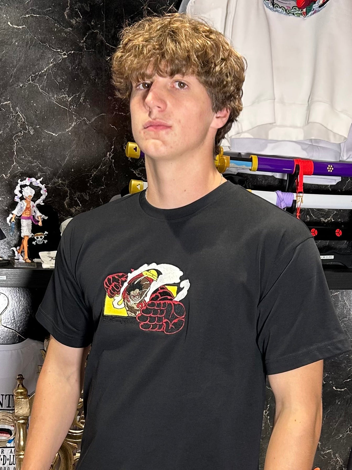 One Piece Embroidered T-Shirt – Luffy Gear Fourth