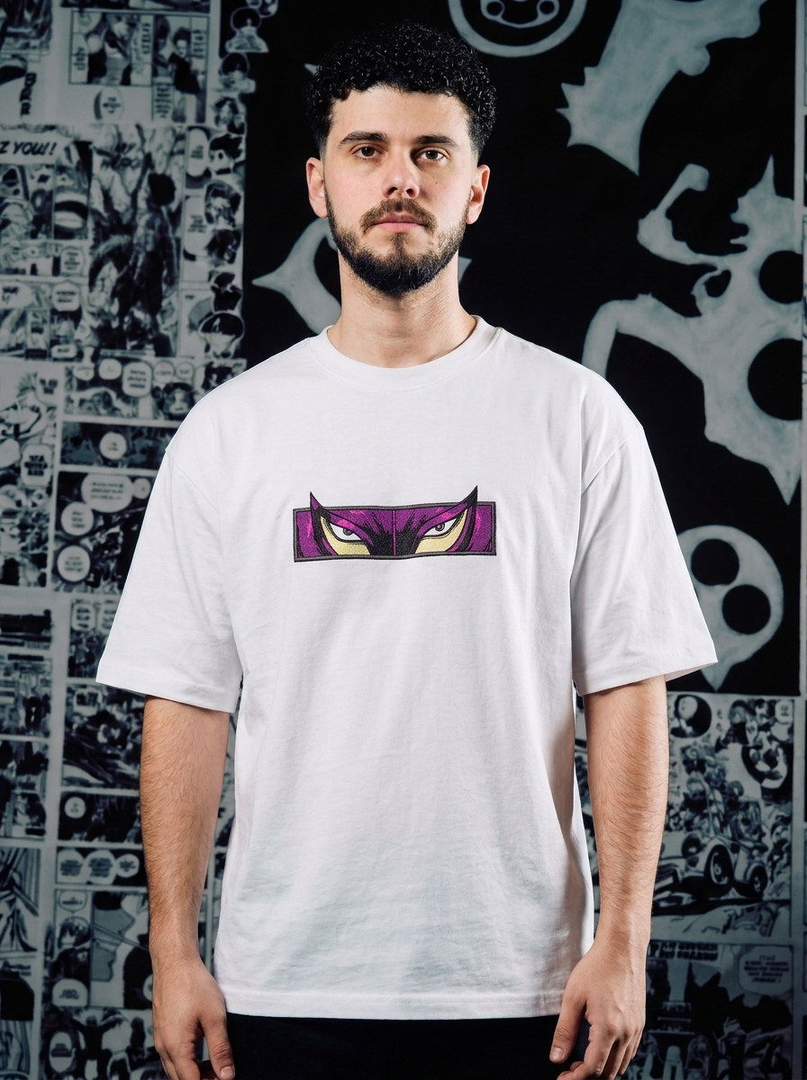 Berserk Embroidered T-Shirt – Skull Knight – White