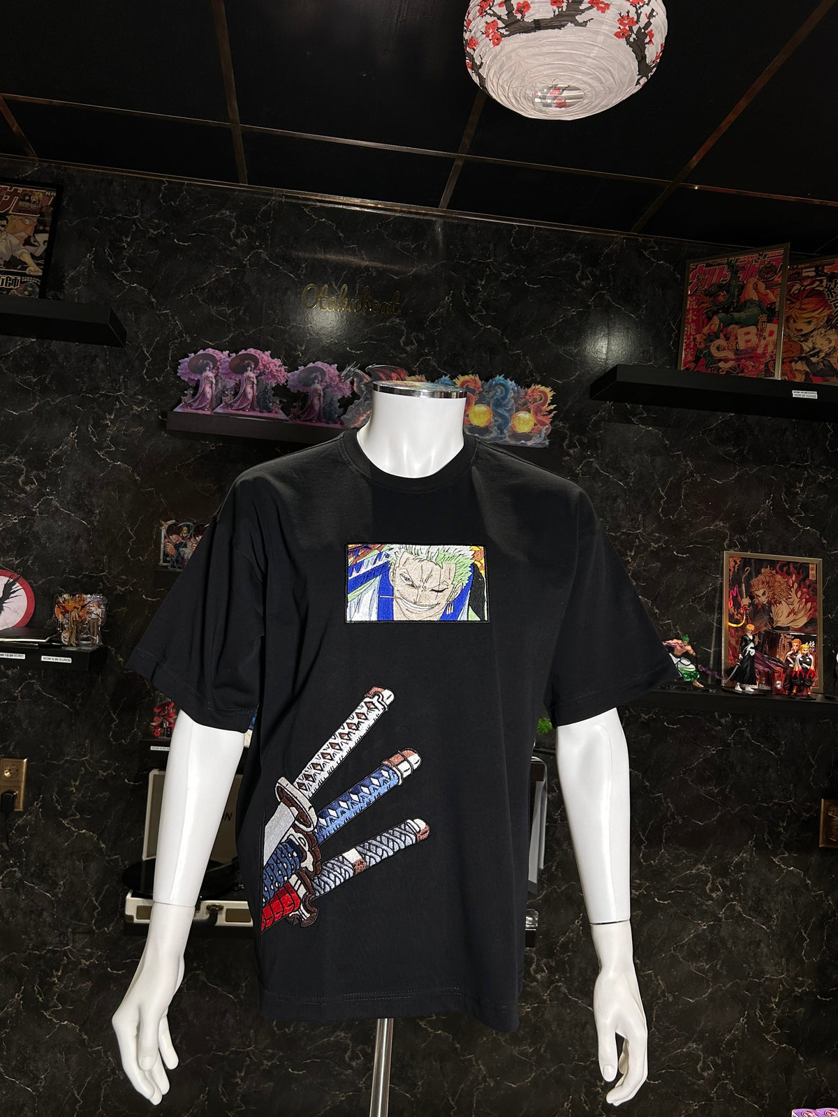 One Piece Embroidered T-Shirt – Zoro Three Swords