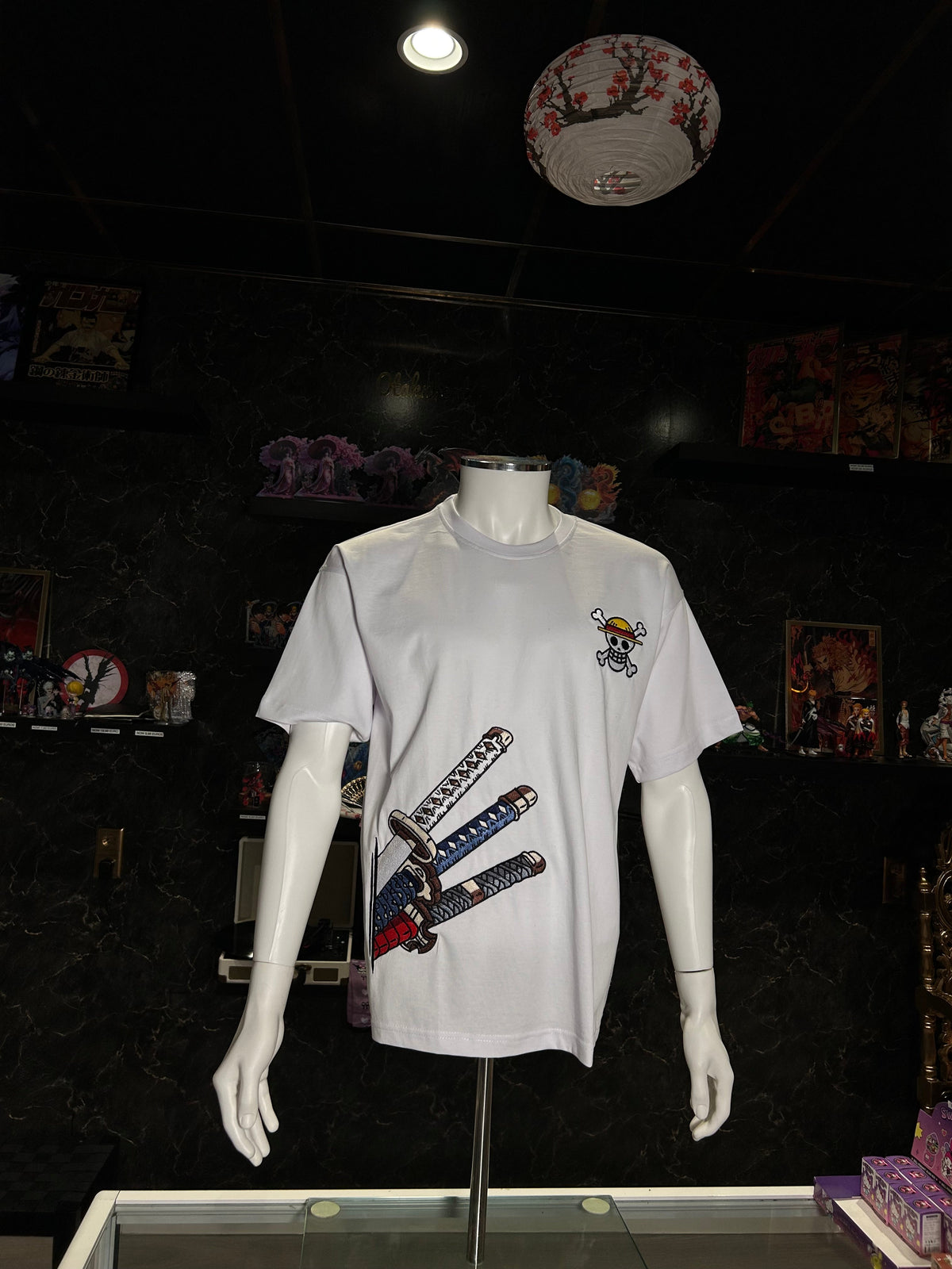 One Piece Embroidered T-Shirt – Straw Hat & Three Swords