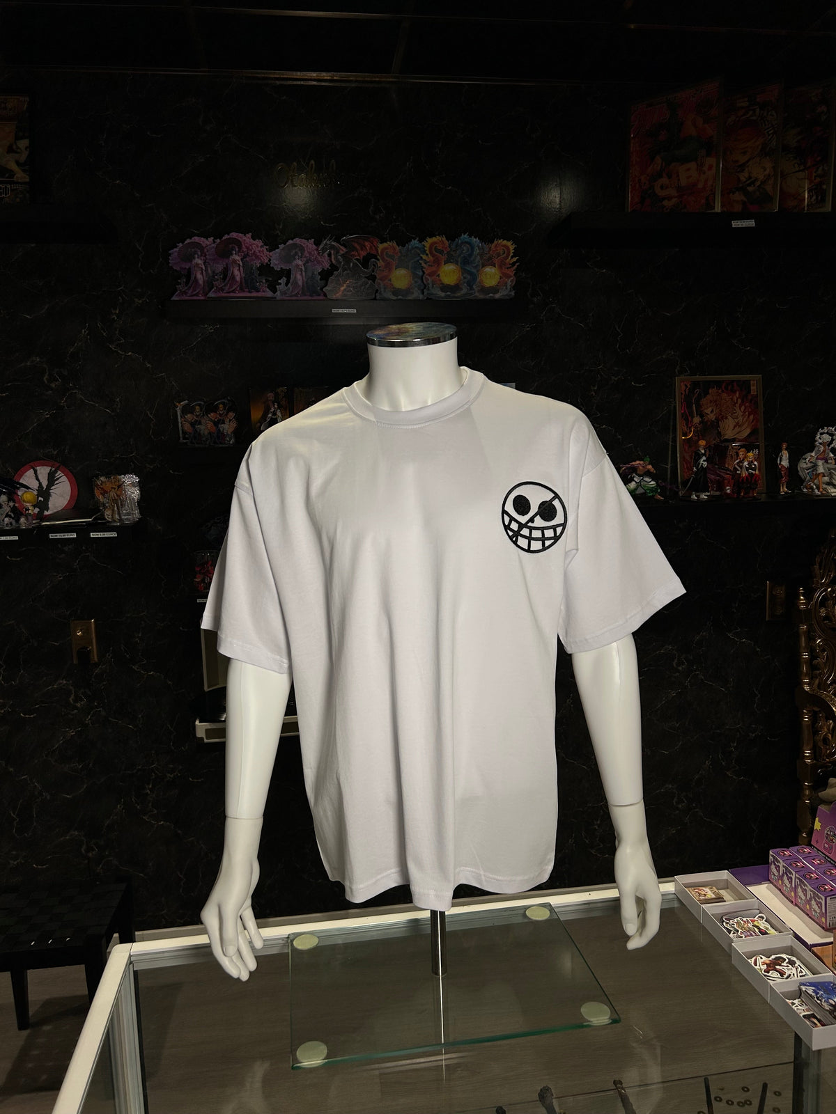One Piece Embroidered T-Shirt – Donquixote Emblem